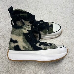 Steve Madden High Tops Camouflage Sneakers Womens 9.5 M Grunge Streetwear Sporty